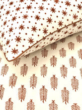 Load image into Gallery viewer, HAND BLOCK PRINT EARTHY BROWN CUSHION COVER - STAR PATTERN - uniQue Home Furnishing