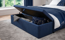 Load image into Gallery viewer, THE SORRENTO BLANKET BOX